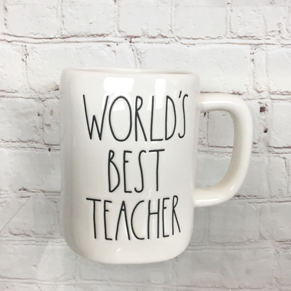 🚨FLASH SALE🚨Rae Dunn “WORLD’S BEST TEACHER” coffee mug